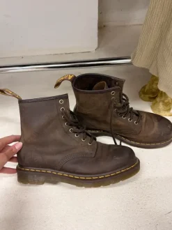 Dr. Martens 39 braun Leder