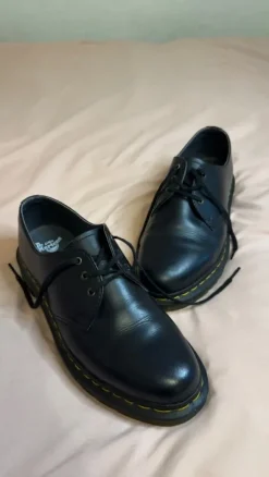 Dr Martens Halbschuhe
