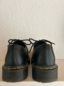Dr. Martens Halbschuhe Plateau