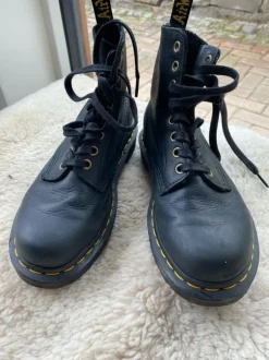 Dr. Martens Leder schwarz