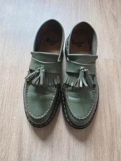 Dr. Martens Loafer (Adrian Tassel Loafer) in Khaki-Grün, sehr gute Qualität