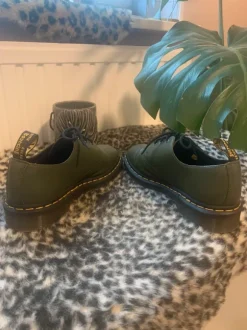 Dr. Martens schoenen/ groen/ maat 40