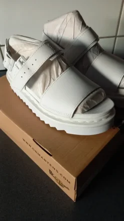 Dr.Martens Sandale Voss Mono White Gr.39