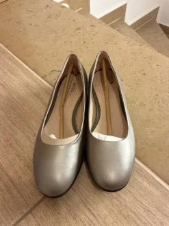 Ecco Schuhe NEU