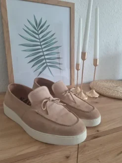 Edle Wildleder-Lofer in Beige