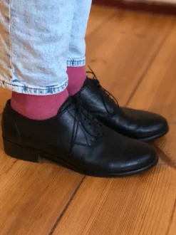 Elegant shoes that look like new