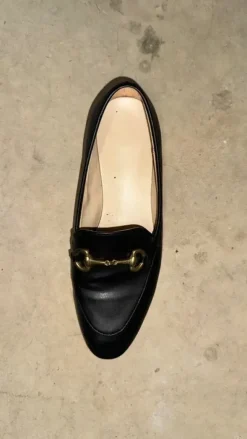 Elegante Mokassins/Loafer mit Gold Verzierung