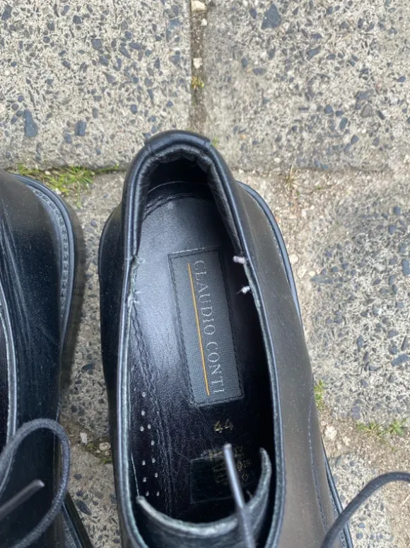 Eleganter Schnürschuh
