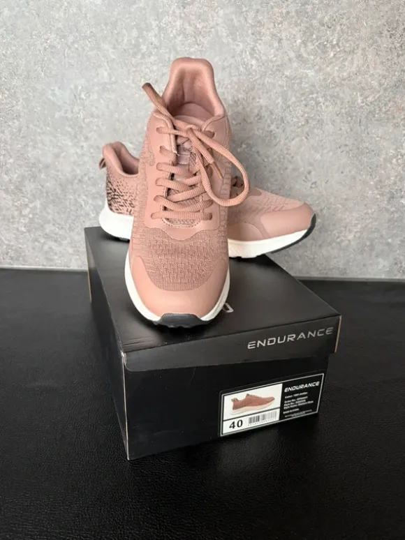 Endurance nieuwe leuke sneakers mt 40