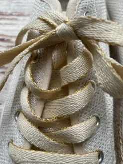Espadrille in cream and gold