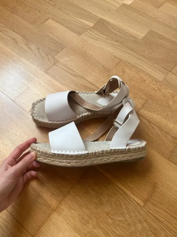 Espadrilles