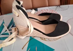 Espadrilles compensées noires Kiabi pointure 39