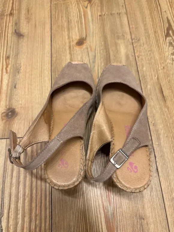 Espadrilles in der Größe 40 von der Firma Macarena