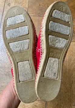 Espadrilles rot