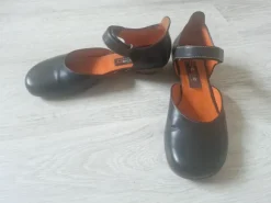 Everybody Spangenpumps in 39,5 schwarz