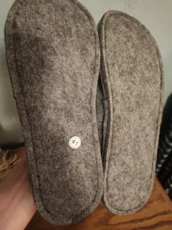 Felt slippers/ Filzpantoffeln 41