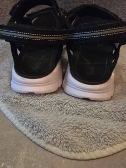 Fila Sandalen 42