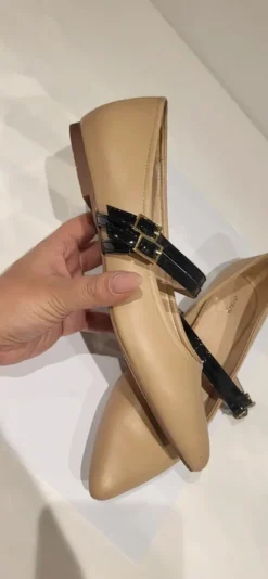 flache Mary-Jane-Schuhe