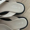 Flache Sandalen