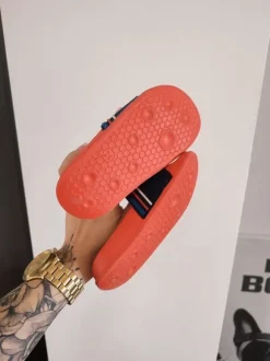 Flip flop