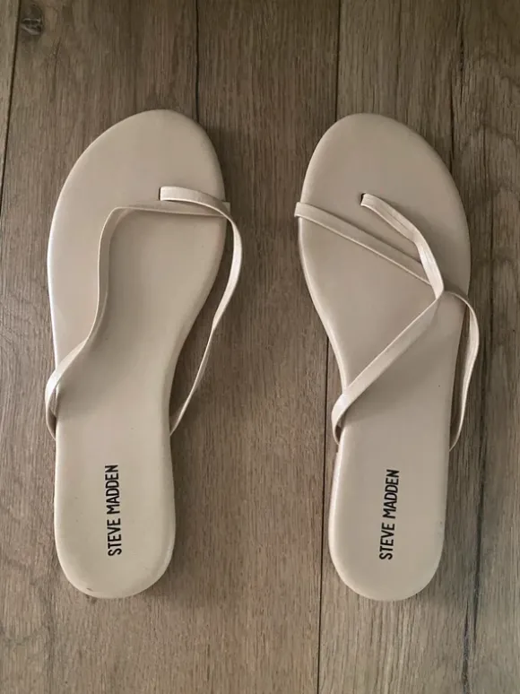 Flip Flops von Steve Madden, neu