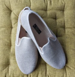 💚Freizeitschuhe, beige, Größe 44💚