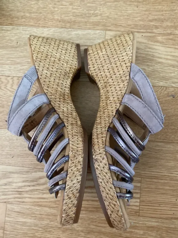 #gaborshoes39