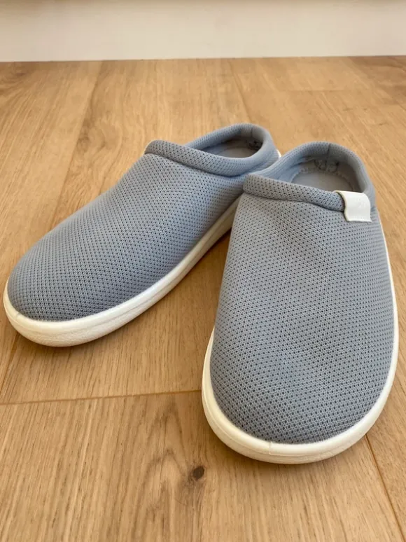 Gartenschuhe Clogs Schlupfschuhe Schuhe grau weiß Sohle