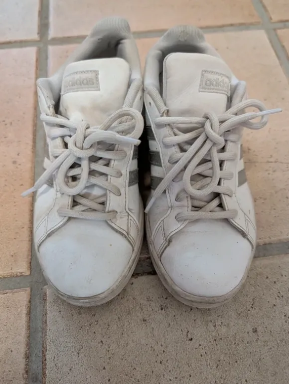 Gebraucht Sneakers von Adidas gr. 39