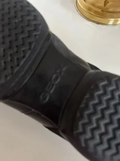 Geox schwarze Herrenschuhe