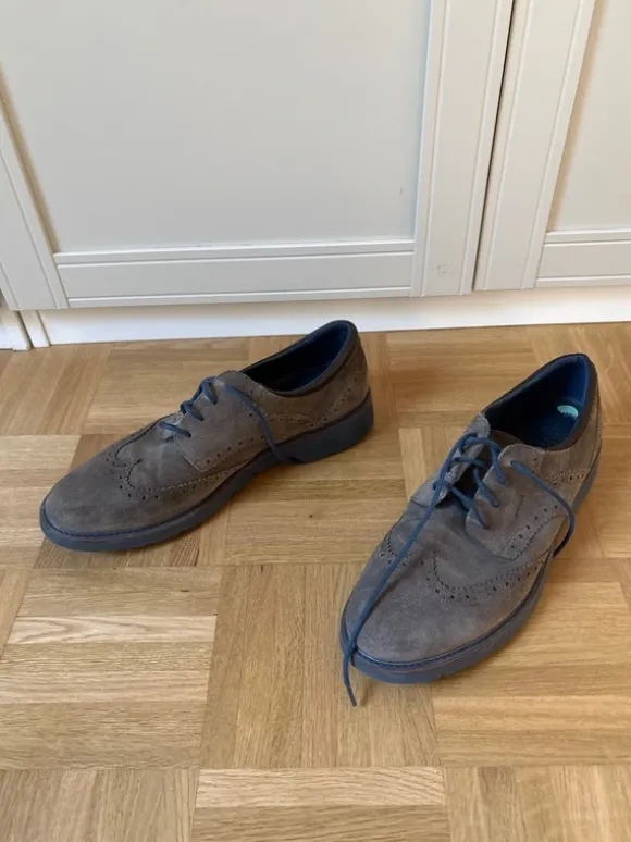 Geox Size 45 boat shoes brown blue