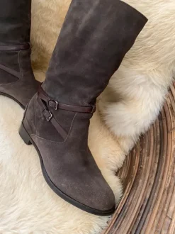 Gepflegte Sommer Stiefelette