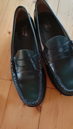 G.H. Bass Weejuns Loafer 45 Dark Green