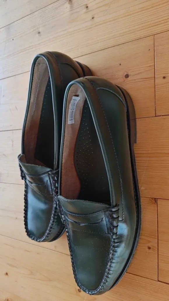 G.H. Bass Weejuns Loafer 45 Dark Green
