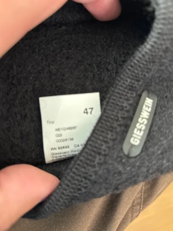 Giesswein Pantoffeln Größe 47 neu und unbenutzt