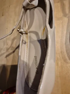 Graceland NEU Beige Spangenpumps Gr. 42