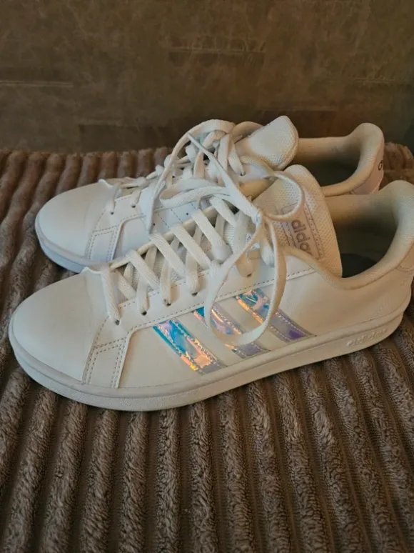 Grand Court Base 3.0 Sneaker
