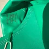 Grüne Schuhe
