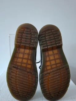 groene dr. Martens maat 38