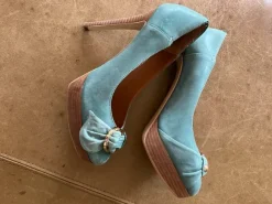 Guess Heels 38 salbei NEU