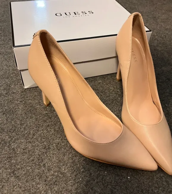 Guess Schuhe