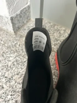 Gummistiefel/ -stiefletten