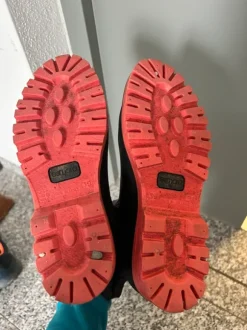 Gummistiefel/ -stiefletten
