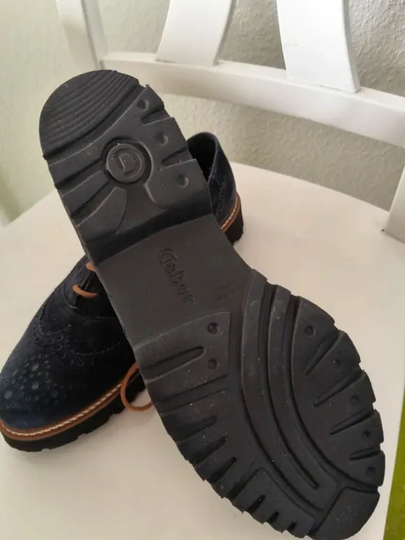 Halbschuhe von Gabor