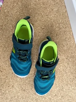 Hallenschuhe Decathlon Größe 29