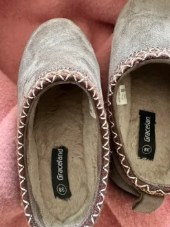 Hausschuh Schuh gefüttert