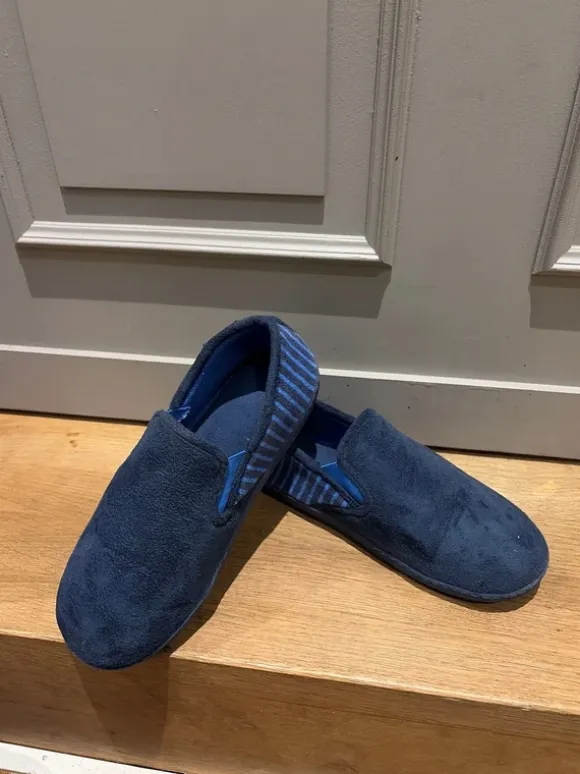 Hausschuhe blau 39