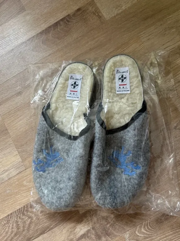 Hausschuhe, zuhause Schuhe in 43, Kunstfell