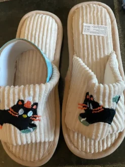 Hausschuhe/Pantoffeln Unisex mit Katzen Gr.40/41 & Überraschung