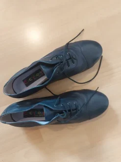 Hübsche Schnürschuhe